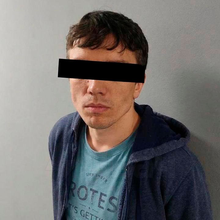 يوم عادي في سانت بطرسبرغ: طعن مدمن مخدرات عاريًا صديقته حتى الموت، ظنًا منها أنها إنجليزية…