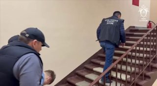 أفادت لجنة التحقيق أنه تم اعتقال المشتبه به في مقتل امرأة في موسكو. وظهر أنه 2…