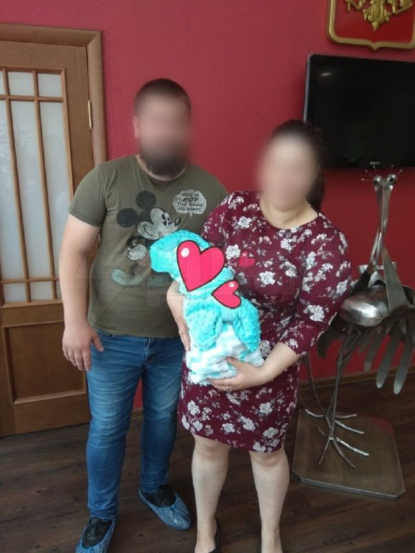 كابوس حقيقي من سانت بطرسبرغ: عائلة من المنحرفين جنسياً قاموا بتصوير مواد إباحية من منزلهم…