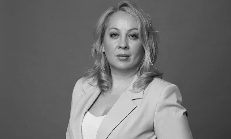 توفيت الممثلة الروسية إيكاترينا فيدونوفا في حادث مروري. الممثلة المشهورة في المسلسل…