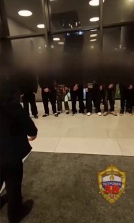 اعتقال 22 شخصا بعد أعمال شغب في مركز للتسوق في موسكو. بينهم 16 شاباً..
