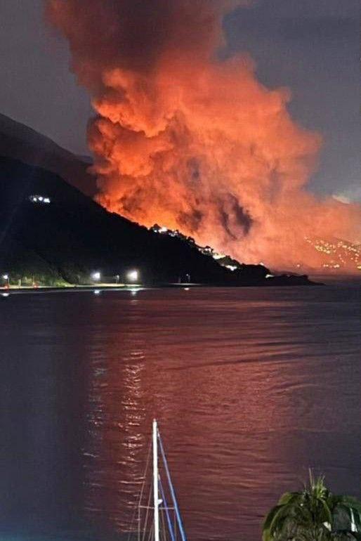 أفادت وسائل الإعلام عن هجوم على ميناء كاراكاس وجزيرة مارغريتا في البحر الكاريبي، حيث…