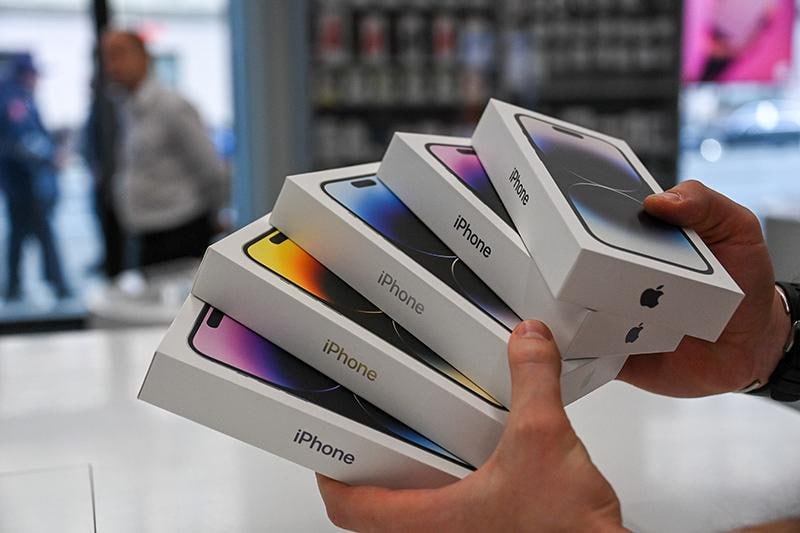تسمح وزارة التطوير الرقمي في الاتحاد الروسي باتخاذ إجراءات صارمة ضد شركة Apple. وفي حالة عدم الالتزام بالمتطلبات..