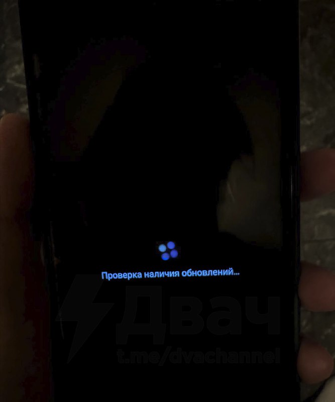 تتحول هواتف سامسونج الذكية إلى طوب بشكل جماعي بعد التحديث إلى One UI 8الأخير… تتحول هواتف سامسونج الذكية إلى طوب بشكل جماعي بعد التحديث إلى One UI 8الأخير…