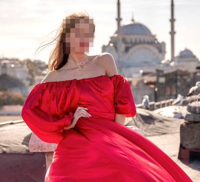 لقد رهن سكان موسكو سيارة المرسيدس وأنفقوا كل مدخراتهم على شقة، والتي…