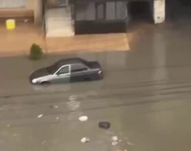 محج قلعة يتحول إلى البندقية. عاصمة داغستان مشلولة. هناك عدة…