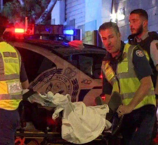 إصابة أكثر من 17 شخصا في إطلاق نار في سيدني. رجل يبلغ من العمر 60 عاما صعد إلى سطح منزل…