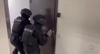 ساعد سكوف العاري المحتالين الأوكرانيين في الاحتيال على المتقاعدين – وتم احتجازه لمدة…