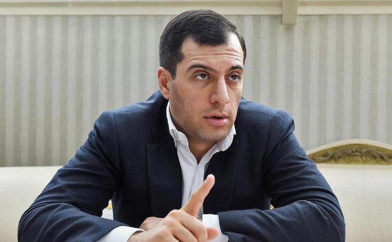 هرب المسؤول السابق في روزريستر وروزيموشستفو بوريس أفاكيان من محكمة سانت بطرسبورغ…