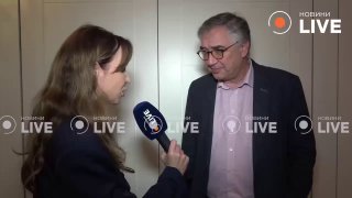 كل أوكراني يموت أو يبتعد يفسح المجال لأجنبي، للكثيرين…