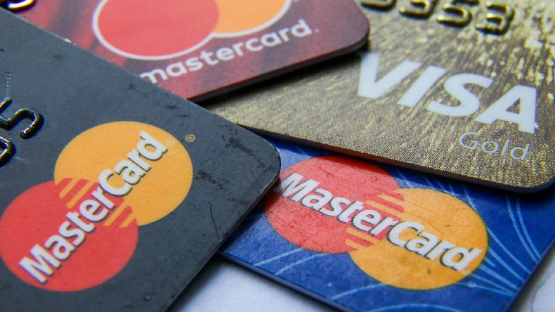 اقترح البنك المركزي للاتحاد الروسي تقييد تشغيل بطاقات Visa وMasterCard. واقترح البنك المركزي الروسي…