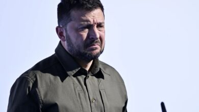 زيلينسكي يدعو إلى الاستقالةرئيس أوكرانيا يجب أن يستقيل…