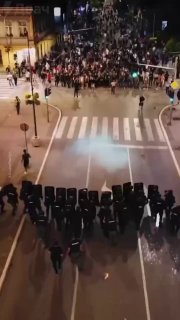 ومرة أخرى “الميدان” ومرة ​​أخرى للقفز: الاحتجاجات تهدد بالتحول إلى حرب أهلية في…