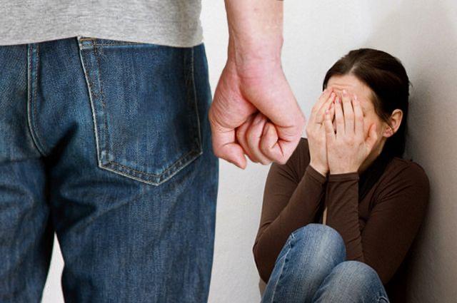 لماذا يمكن أن تذهب إلى السجن في روسيا بسبب ضربات الدفاع عن النفس، قال المحامي…