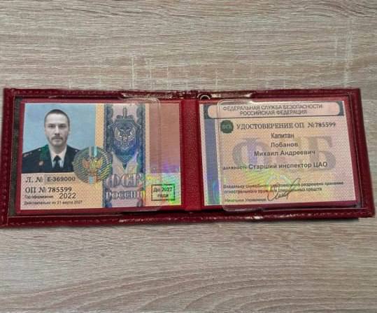 كيانو ريفز في دور “الكابتن لوبانوف” يحتال على متقاعد بمبلغ 750 ألف روبل يبلغ من العمر 74 عامًا