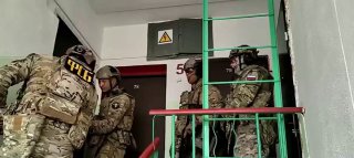 اعتقال تسعة أجانب في موسكو بتهمة تجنيد مهاجرين في جماعة إرهابية