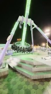 رحلة مزدحمة انقسمت إلى نصفين في السعودية هذه الليلة في الحديقة…
